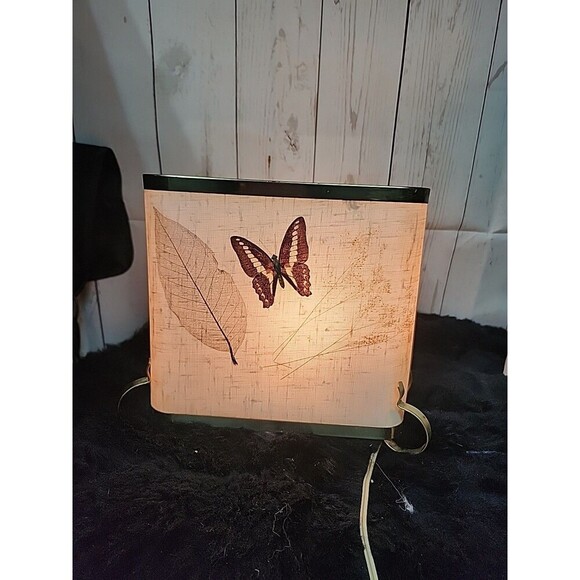 MCM BUTTERFLY Table Lamp  8" x 8" x 4" - Picture 1 of 14